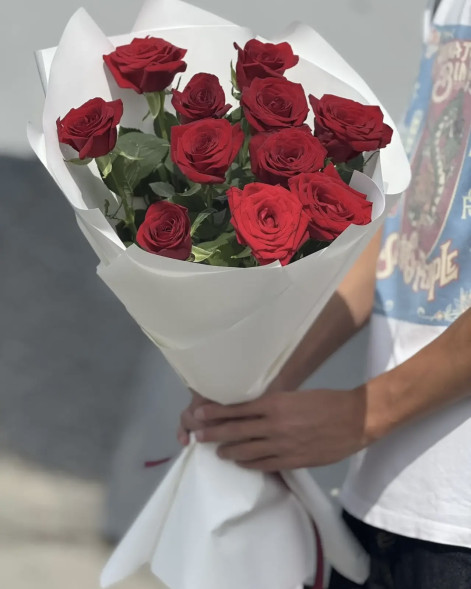 11 роз «Алый ритм» в Симферополе